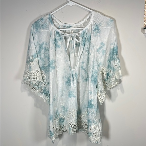 Anthropologie Tie Die Blue and White Flutter Embroidered Sleeve Blouse - Picture 2 of 12